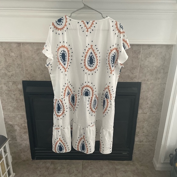 Instagram Ad Dress - Picture 3 of 3